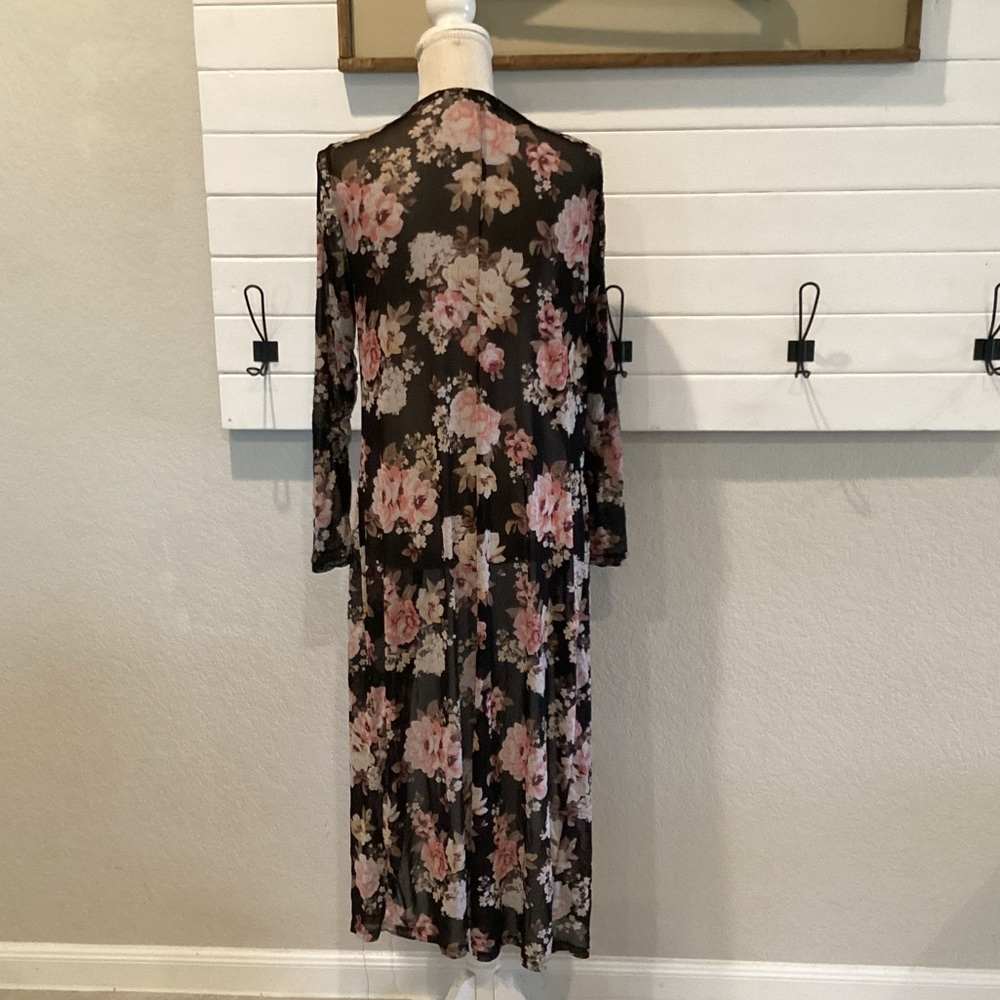 Almost Famous Sheer Robe - Picture 3 of 5